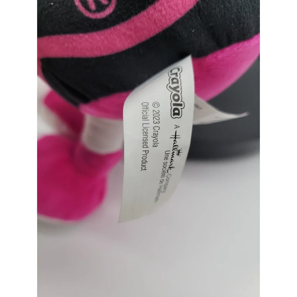 Hallmark Crayola Experience Crayon Smiling Jazzberry Jam Pink Plush 20